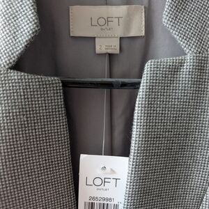 LOFT Gray Tailored Blazer with Subtle Pattern
